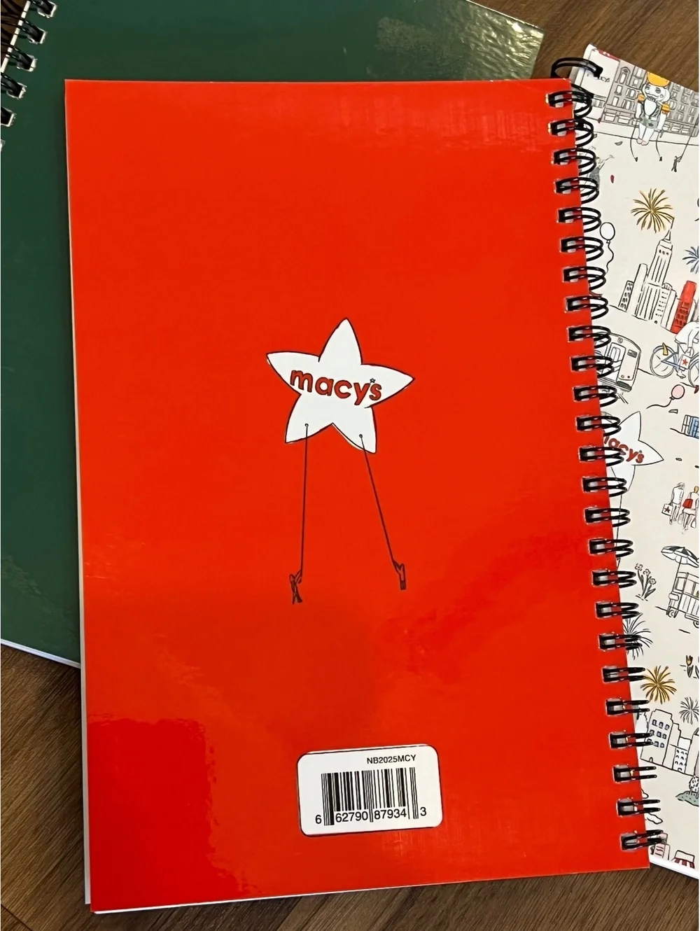 macy's parade masterpiece studio / Marshall Field's Cello Pen & Notebook